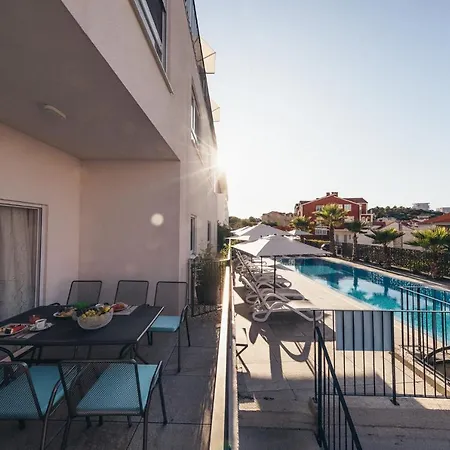Karla Apartment